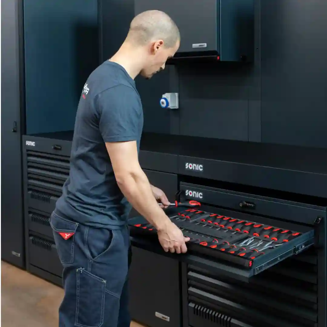 MSS Plus 1080X1080px 11 MSS Plus 1080X1080px 11